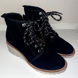 Black Copper Key White Heeled Boots